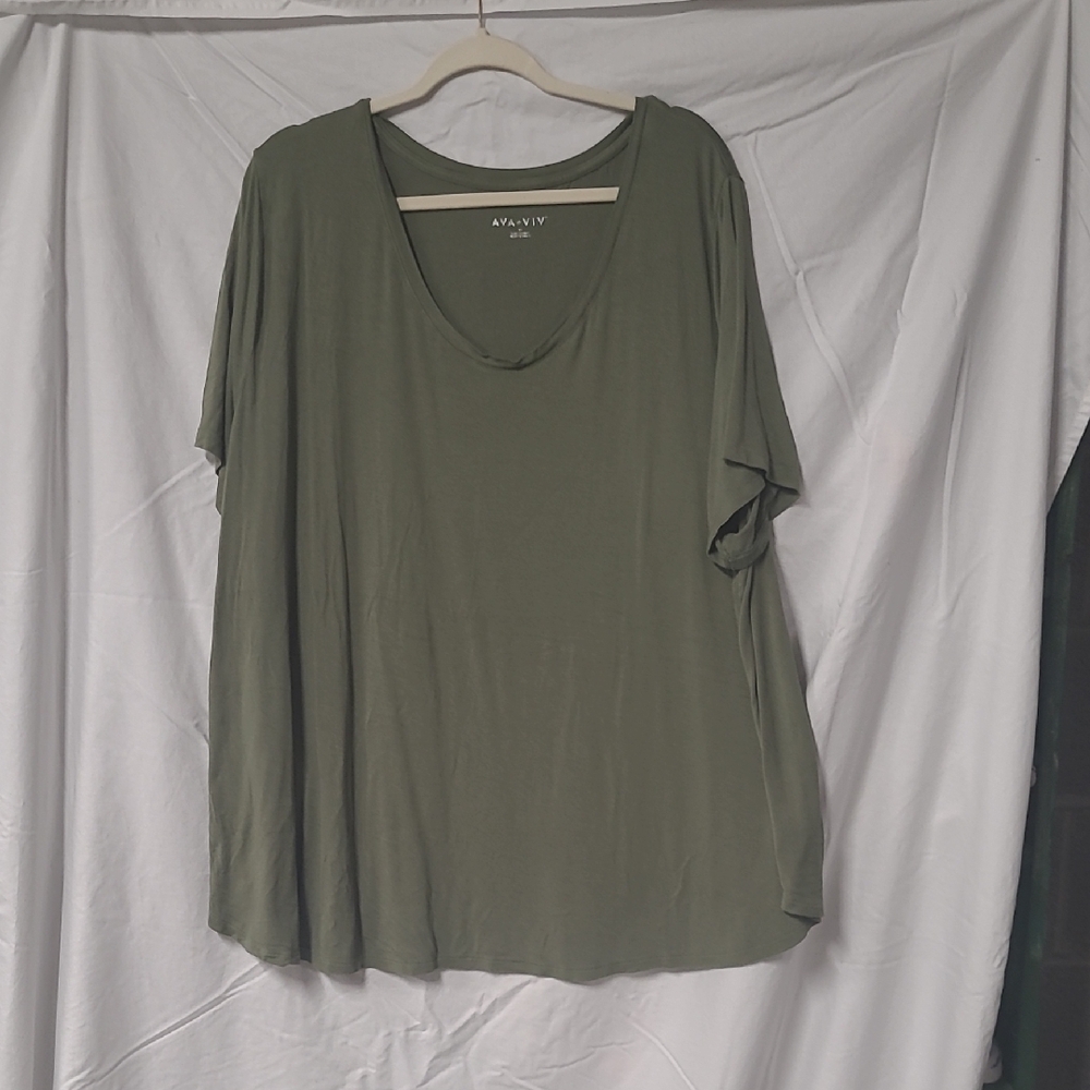 Ava & Viv Women's Green Short Sleeve Tee